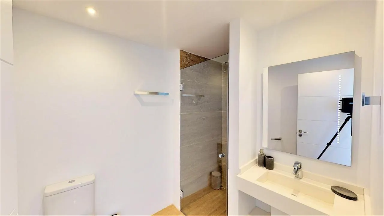 Olimpo - Fuengirola Beachfront Newly Renovated Apartment Spain